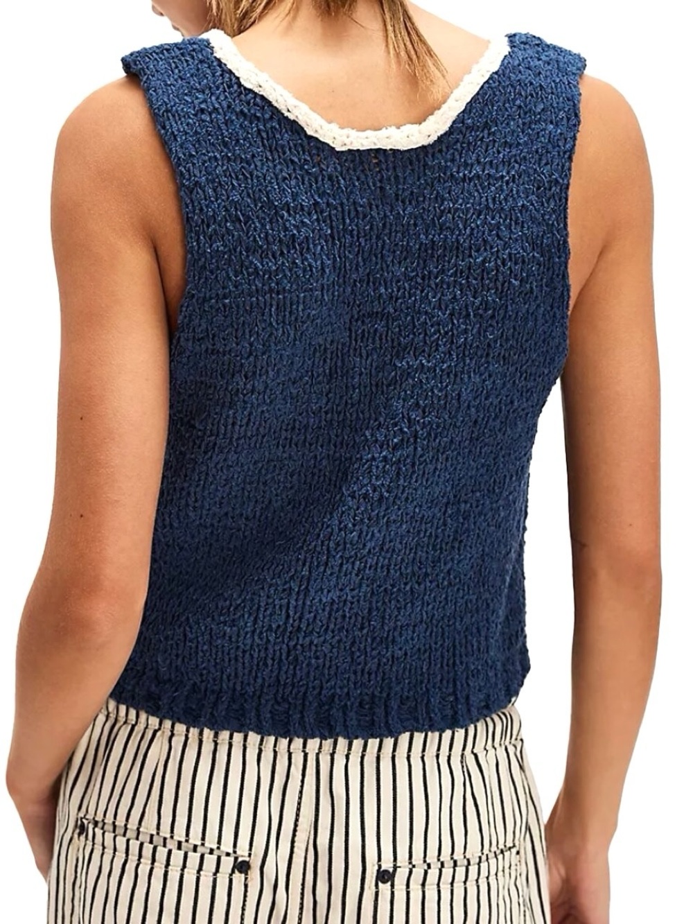 FREE PEOPLE Navy Blue Knit Cut Out Tank with Ivory Trim! 🐚 - Picture 2 of 12